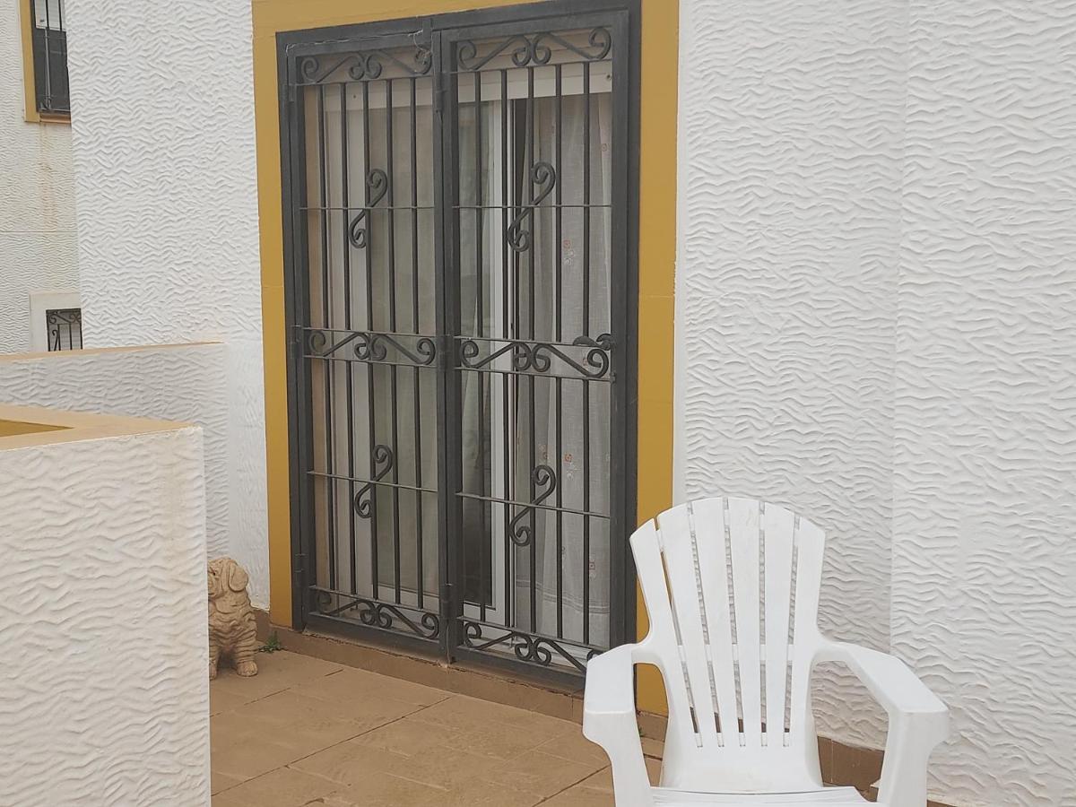 Villa Orihuela - Sleeps 6 - Pool - Parking - Petfriendly Exterior foto