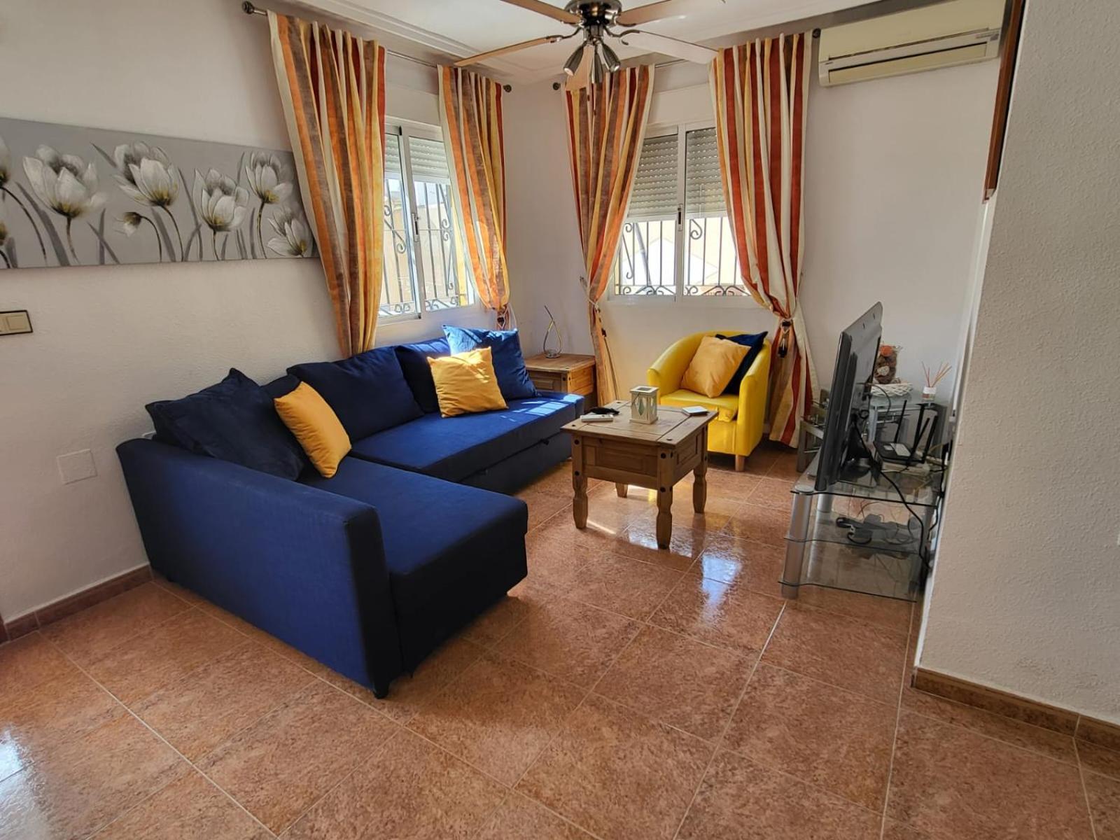 Villa Orihuela - Sleeps 6 - Pool - Parking - Petfriendly Exterior foto
